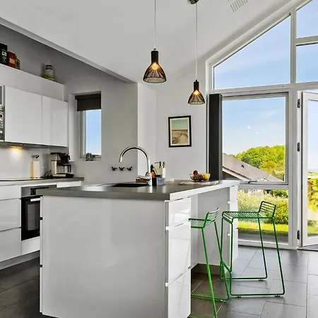 Holiday home 4 Bedroom Beautiful In *