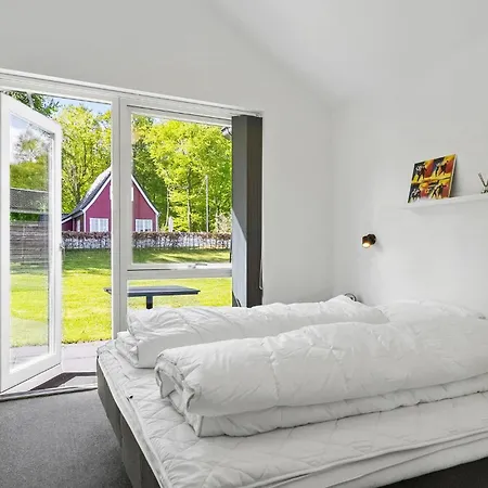 4 Bedroom Beautiful In Holiday home Haderslev
