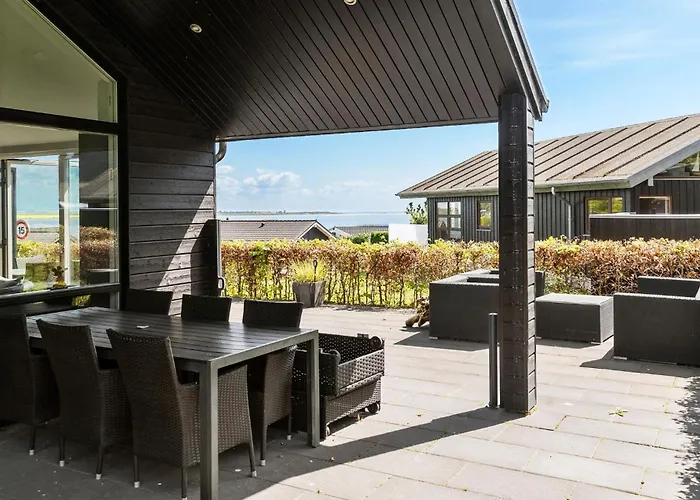 4 Bedroom Beautiful In Haderslev